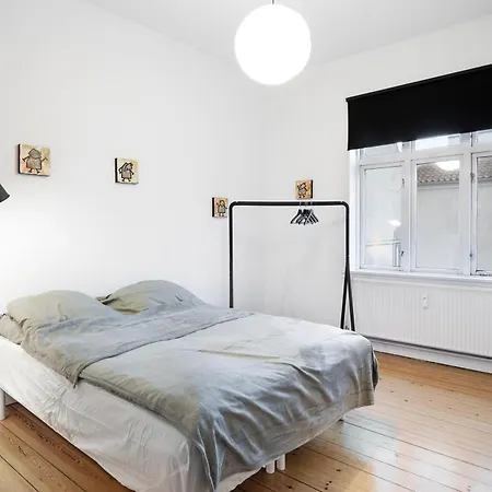 Apartment - With Family Or Friends In The Heart Of
